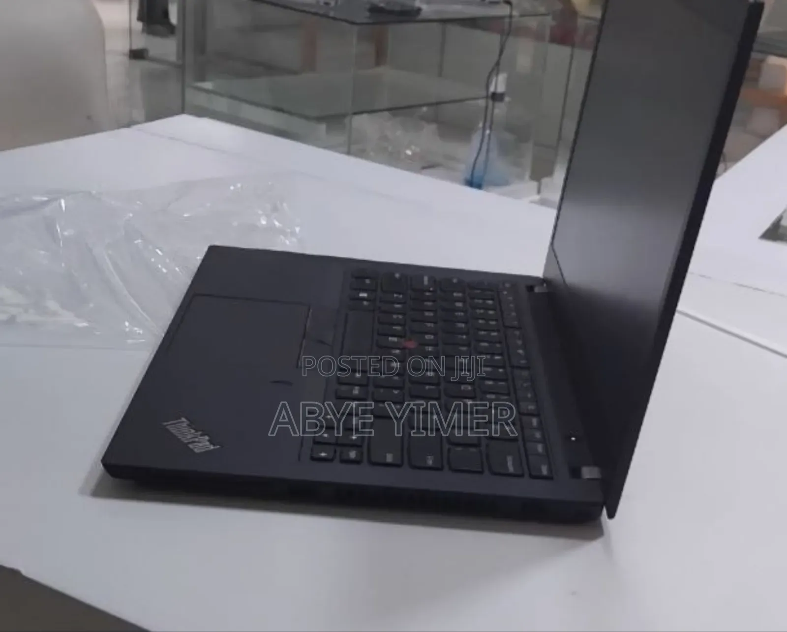 New Laptop Lenovo Thinkpad T490s 16GB AMD Ryzen 5 SSD 512GB