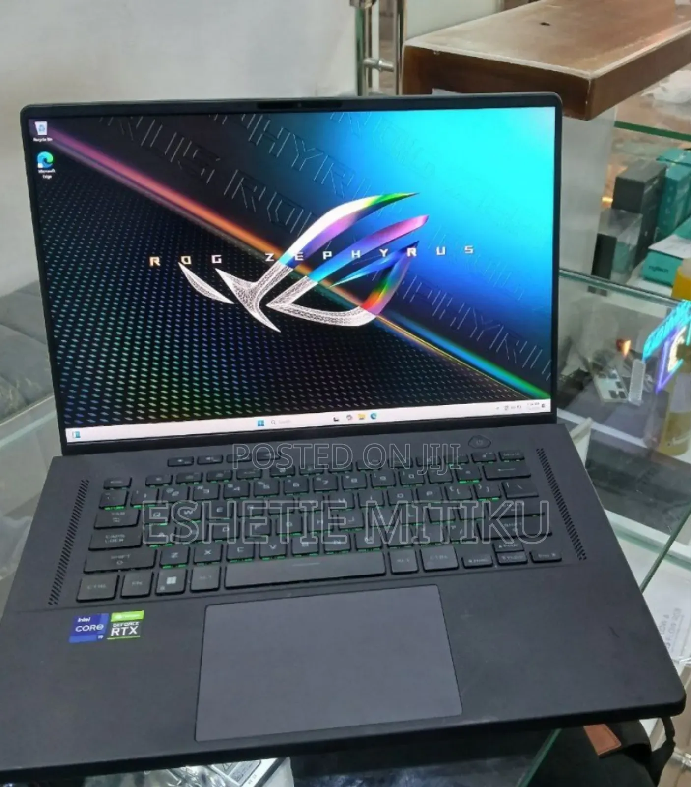 New Laptop Asus ROG Zephyrus G15 16GB Intel Core I9 SSD 1T