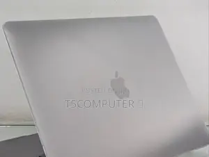 New Laptop Apple MacBook 2020 8GB Apple M1 Pro SSD 256GB