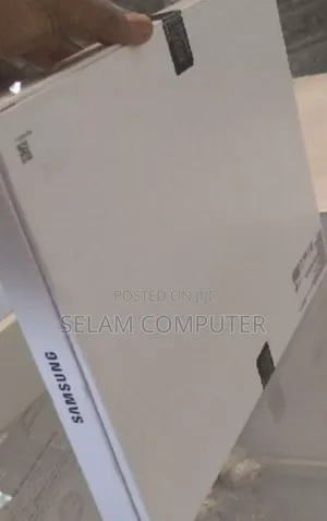 Photo - New Samsung Galaxy Tab S8 256 GB