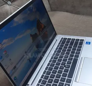 New Laptop HP EliteBook 840 G8 16GB Intel Core I5 SSD 512GB