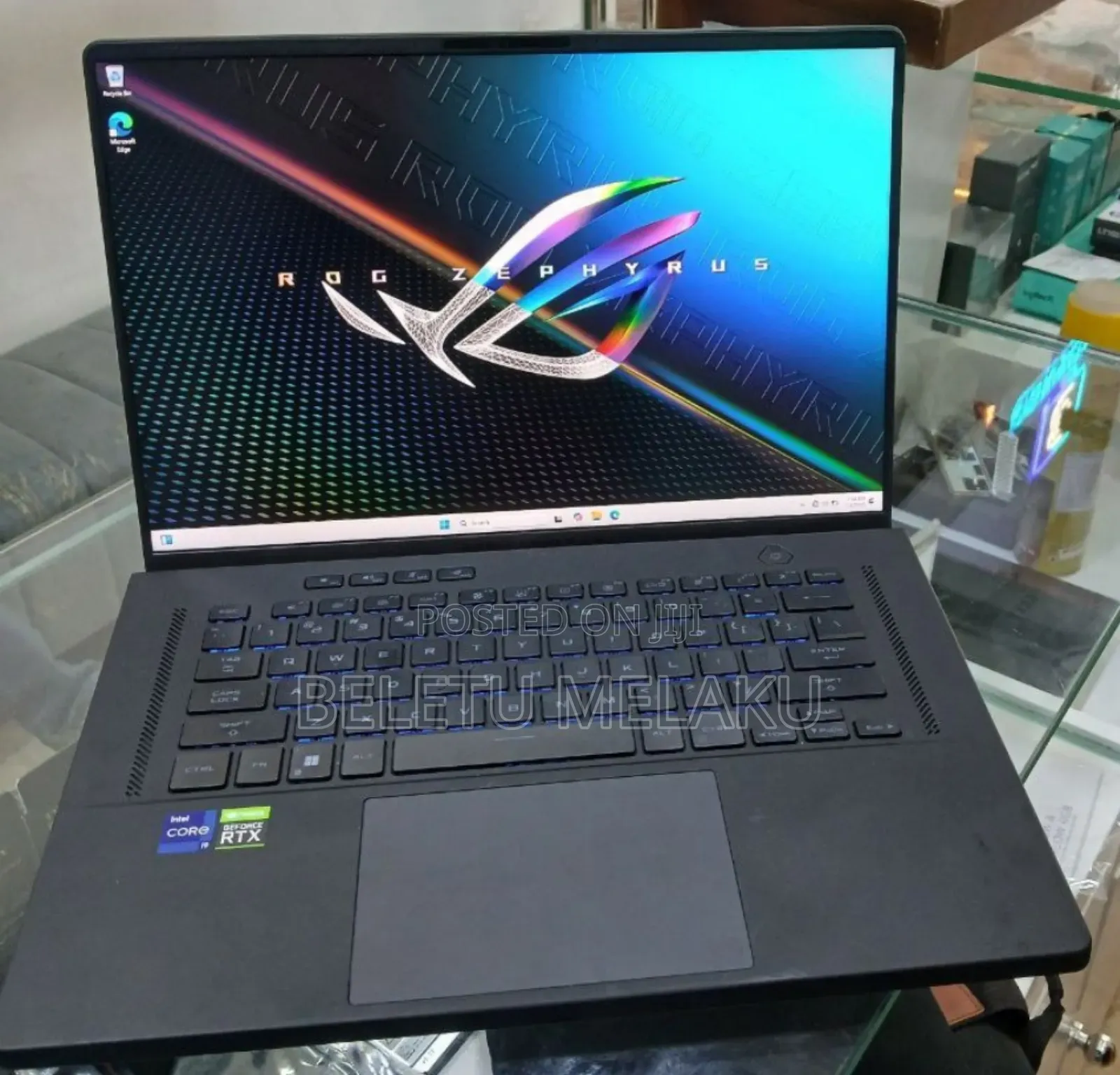 New Laptop Asus ROG Zephyrus G15 16GB Intel Core I9 SSD 1T