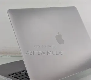 New Laptop Apple MacBook Pro M1 8GB Apple M1 SSD 256GB