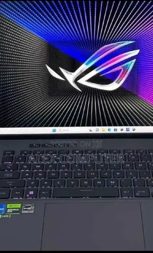 New Laptop Asus ROG Zephyrus G16 16GB Intel Core I9 SSD 1T