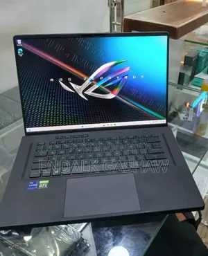 New Laptop Asus ROG Zephyrus G15 16GB Intel Core I9 SSD 1T