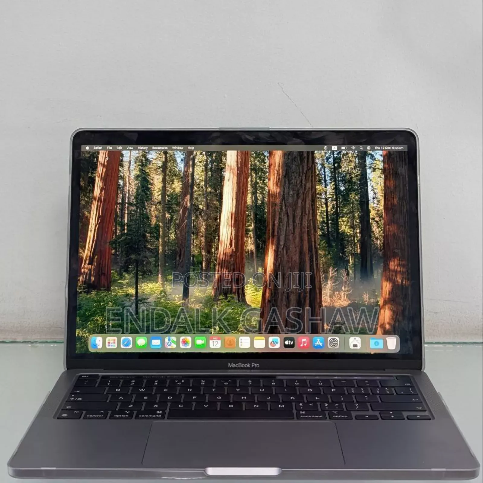 New Laptop Apple MacBook 8GB Intel Core I5 SSD 256GB