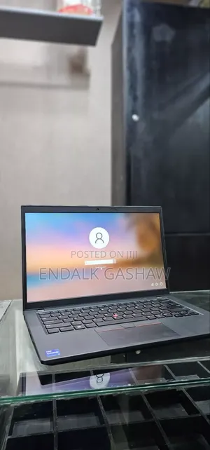 New Laptop Lenovo ThinkPad T14 8GB Intel Core I7 SSD 1T