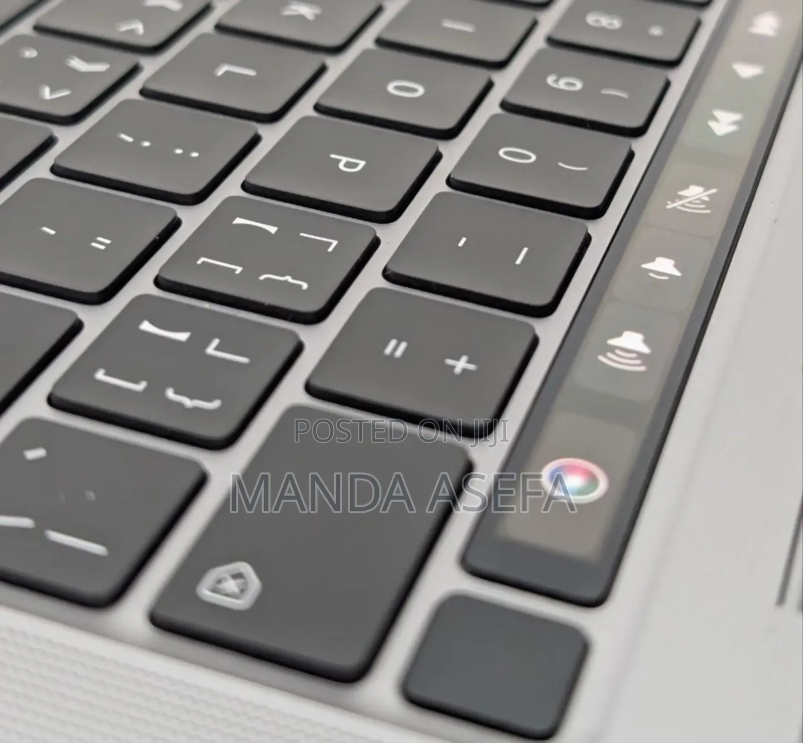 New Laptop Apple MacBook Pro M1 8GB Apple M1 SSD 256GB