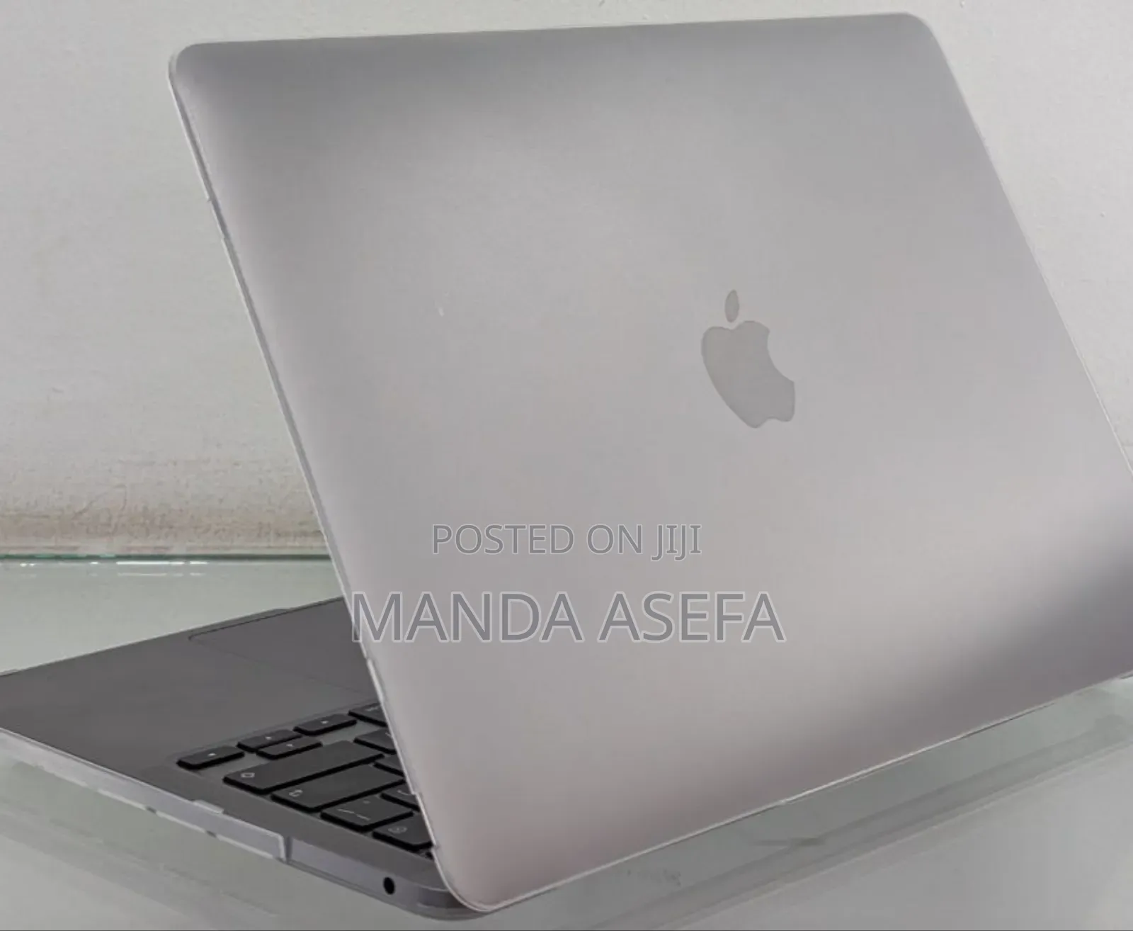New Laptop Apple MacBook Pro M1 8GB Apple M1 SSD 256GB