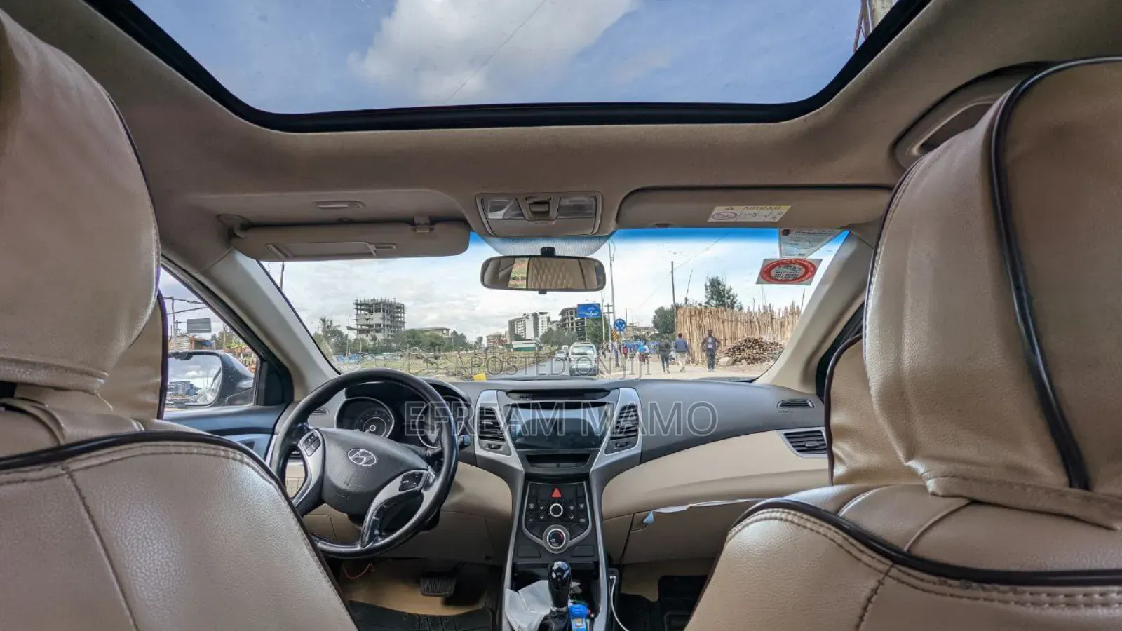 Hyundai Elantra 2014 Gold