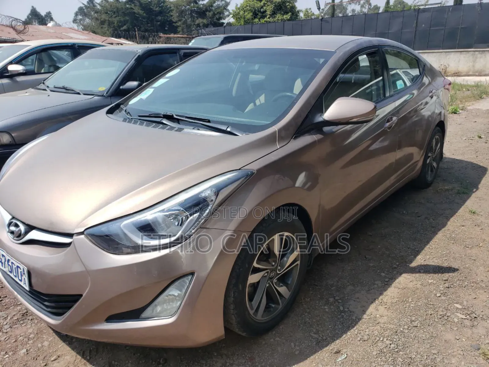 Hyundai Elantra 2015 Brown