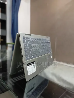 New Laptop HP Envy X360 8GB Intel Core I5 SSD 1T