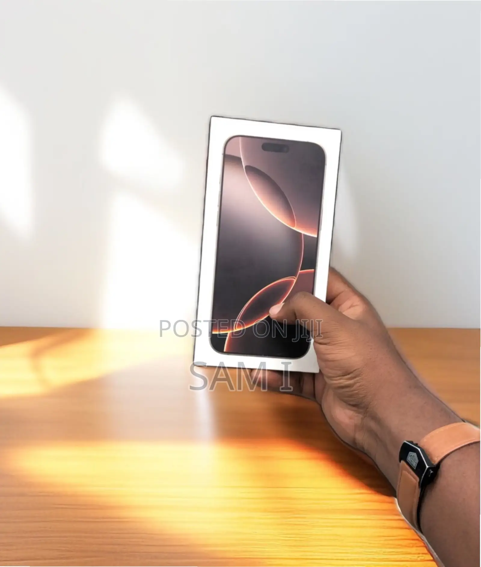 New Apple iPhone 16 Pro Max 256 GB Bronze