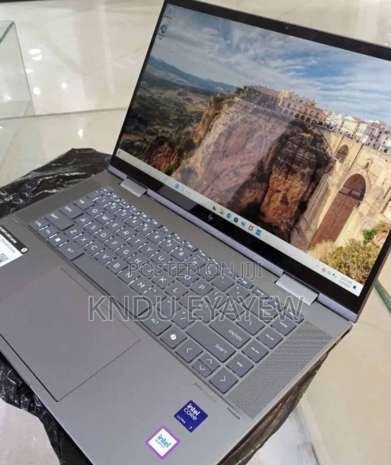 New Laptop HP Envy X360 16GB Intel Core I7 SSD 1T