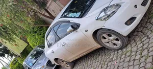 Toyota Yaris 2010 White