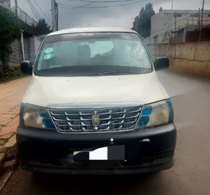 Photo - Toyota HiAce 2008 White