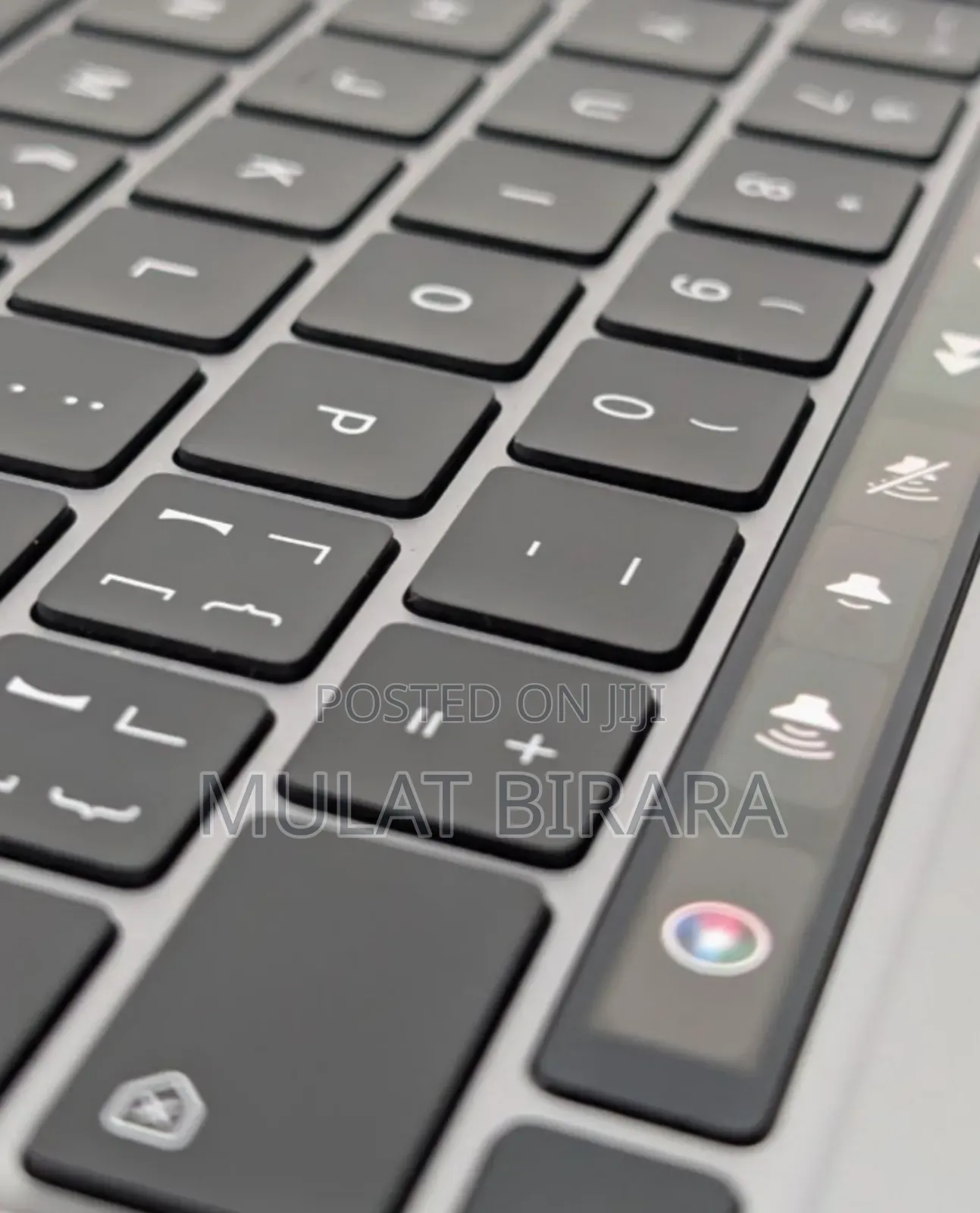 New Laptop Apple MacBook Pro 2020 8GB Apple M1 SSD 256GB