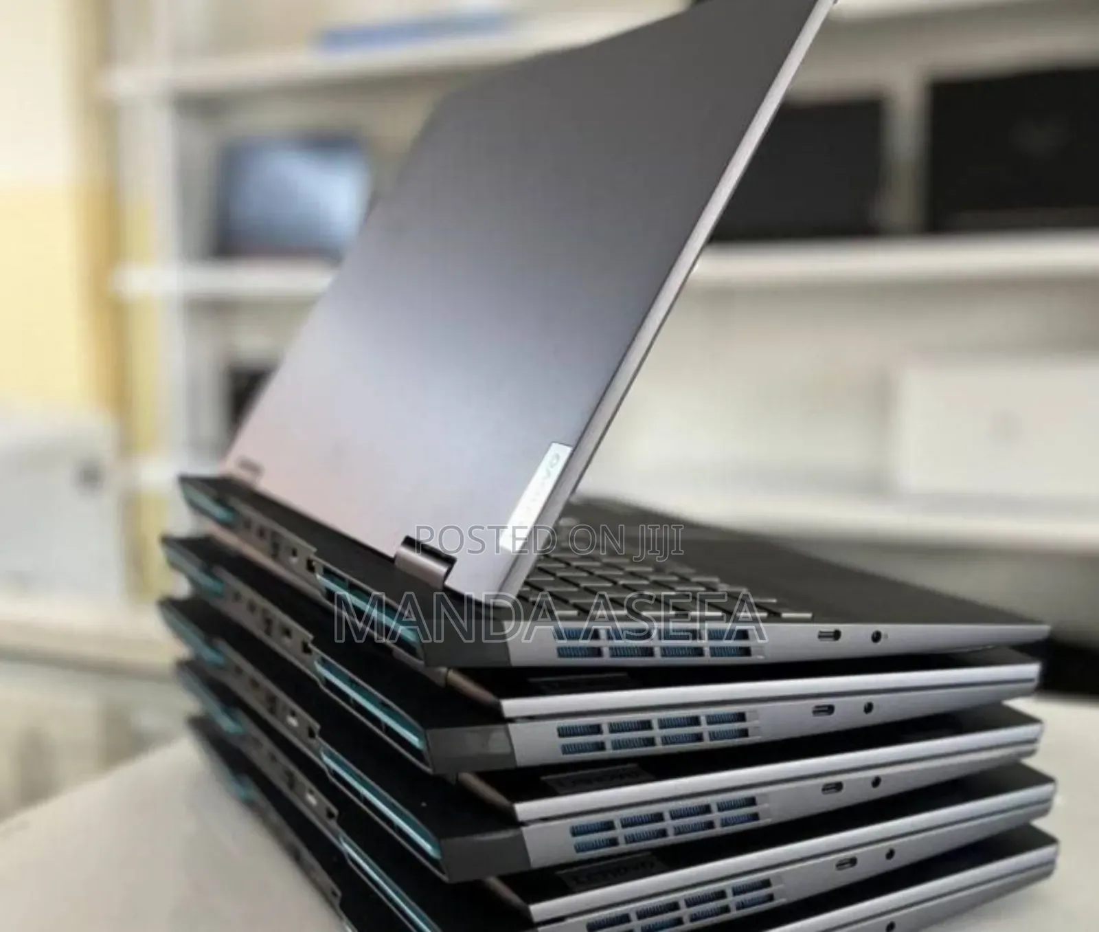 New Laptop Lenovo LOQ 15IRH8 16GB Intel Core I5 SSD 512GB