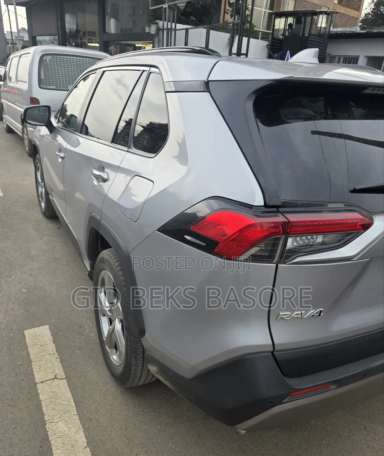 Toyota RAV4 2020 Silver