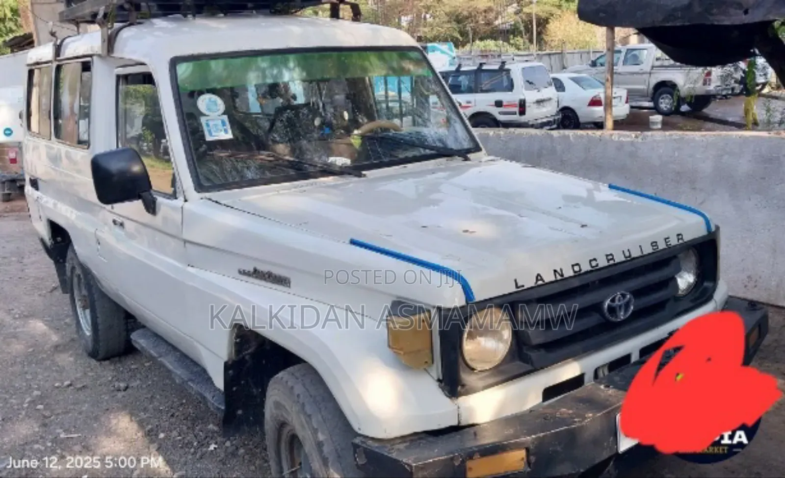 Toyota Land Cruiser 1992 White