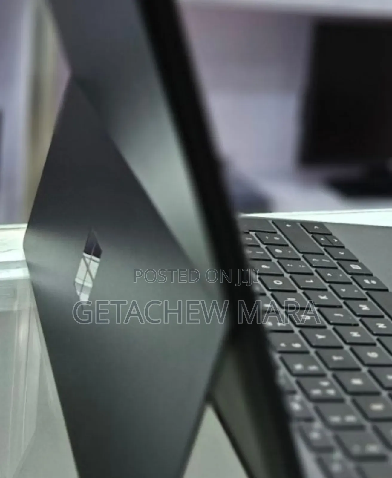 New Laptop Apple MacBook Pro M1 16GB Intel Core I7 SSD 512GB