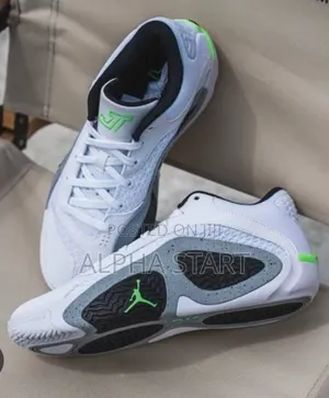 Photo - Air Jordan Tatum 2
Available on Hand
Super Master_quality