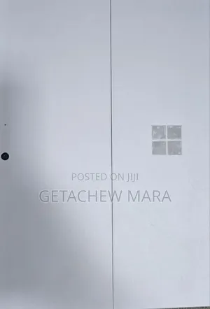 New Laptop Apple MacBook Pro M1 16GB Intel Core I7 SSD 256GB