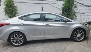 Hyundai Elantra 2014 Silver