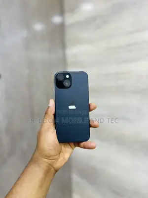 Photo - Apple iPhone 15 128 GB Black