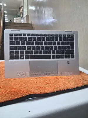 New Laptop HP EliteBook X GB Intel Core I7 SSD 512GB