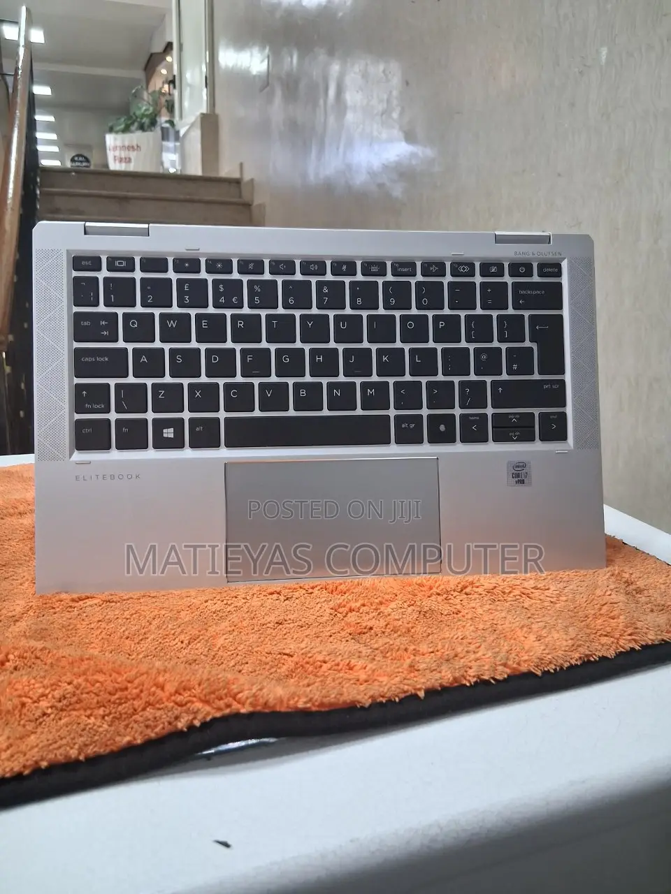 New Laptop HP EliteBook X GB Intel Core I7 SSD 512GB