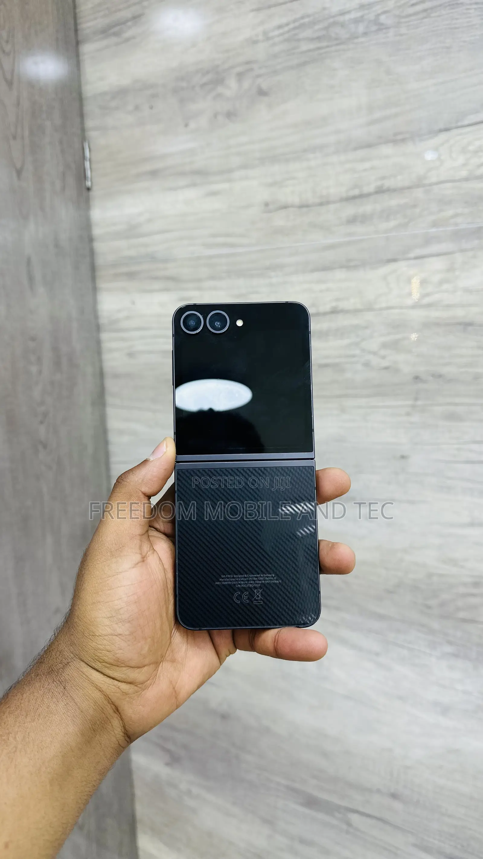 New Samsung Galaxy Z Flip6 256 GB Black