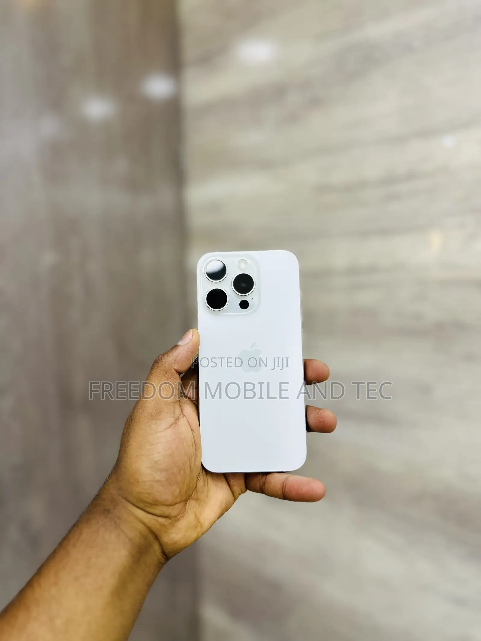 Apple iPhone 15 Pro 256 GB