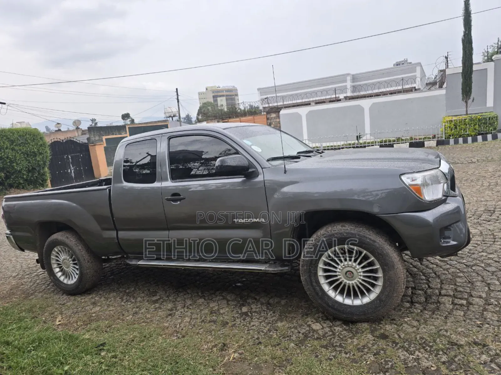 Toyota Tacoma 2014 Black