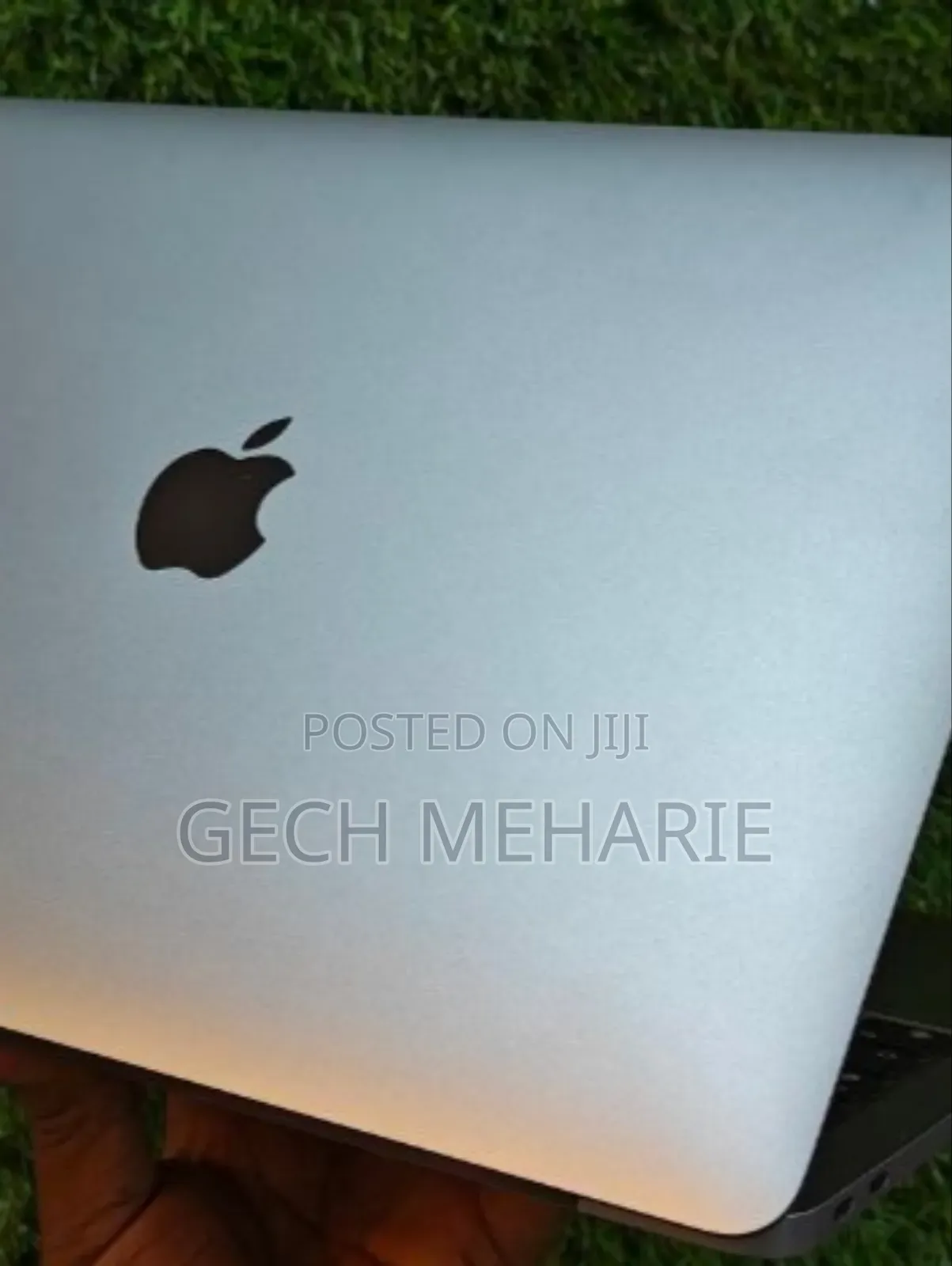 New Laptop Apple MacBook Air 2020 M1 8GB Apple M1 SSD 256GB