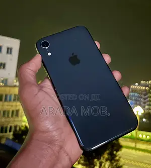 Apple iPhone XR 64 GB Black