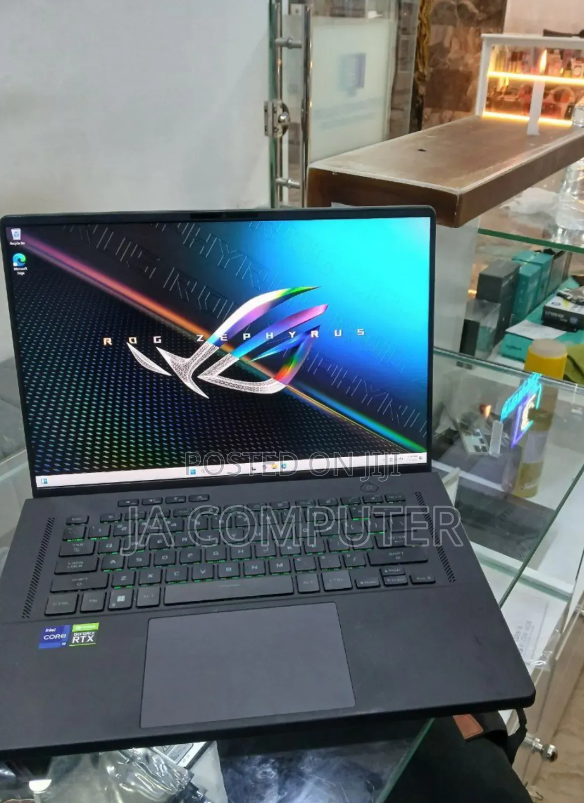 New Laptop Asus ROG Zephyrus G15 16GB Intel Core I9 SSD 1T