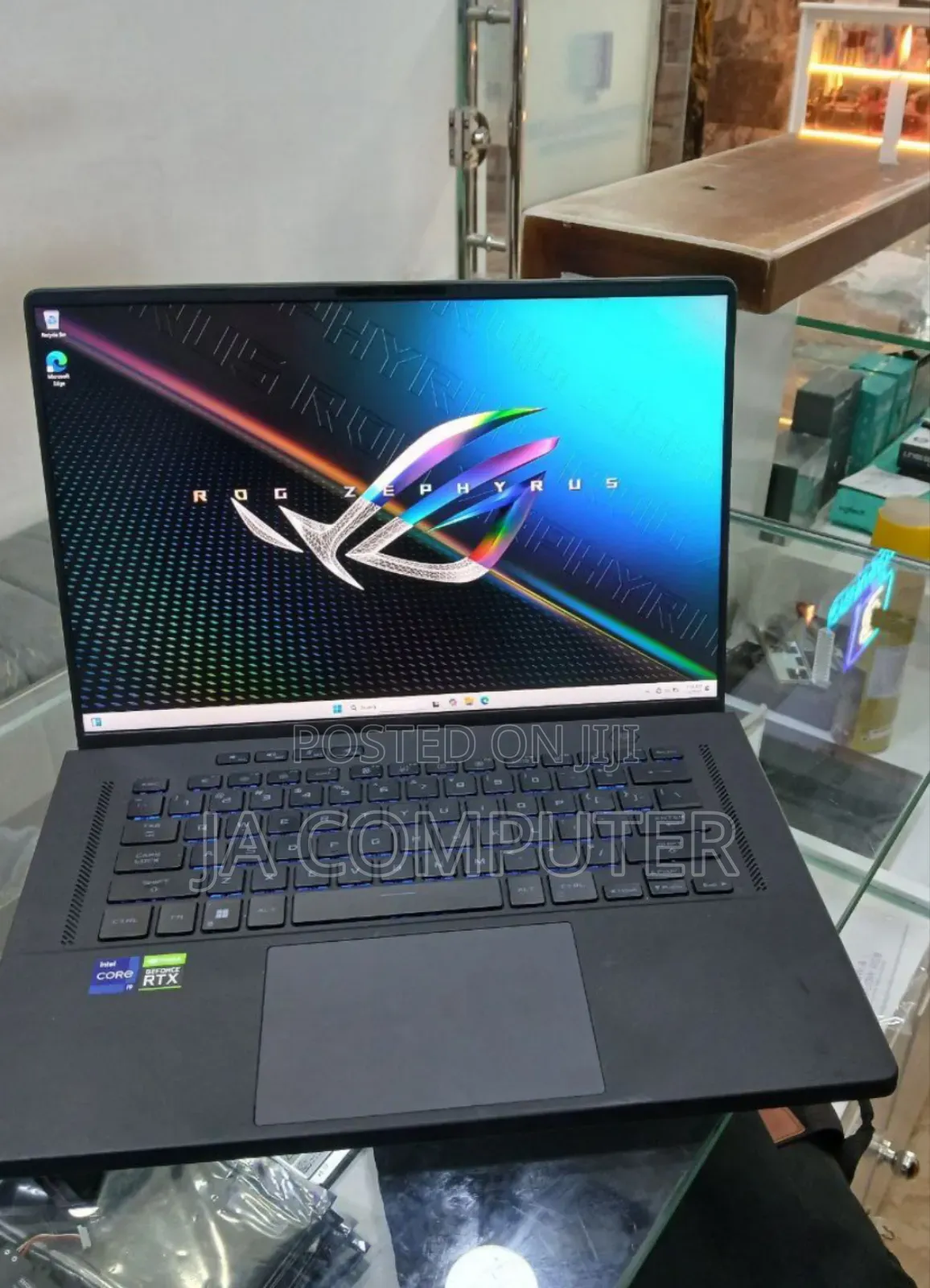 New Laptop Asus ROG Zephyrus G15 16GB Intel Core I9 SSD 1T