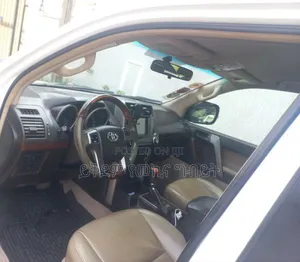 Toyota Land Cruiser Prado 2011 White