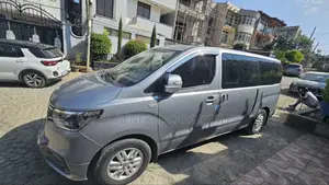 Hyundai Starex 2021 Silver