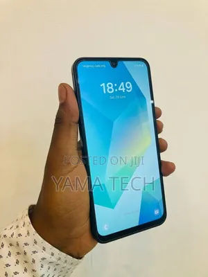 Photo - New Samsung Galaxy A16 128 GB Black