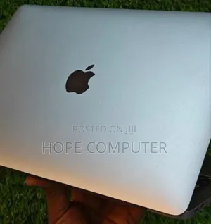 New Laptop Apple MacBook Air 2020 M1 8GB Apple M1 SSD 256GB