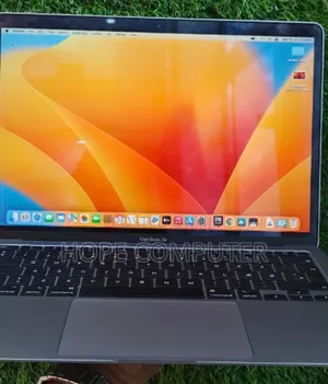 New Laptop Apple MacBook Air 2020 M1 8GB Apple M1 SSD 256GB