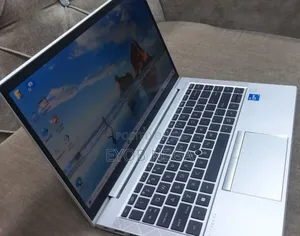 New Laptop HP EliteBook 840 G8 16GB Intel Core I5 SSD 512GB