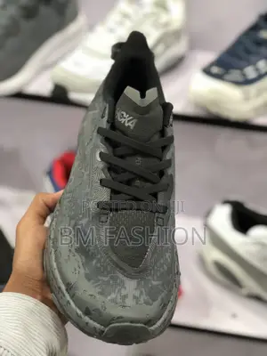 Hoka Speedgoat 6 GTX Trail Running Shoe - Men's - Footwear