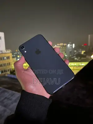 Apple iPhone XR 64 GB Black