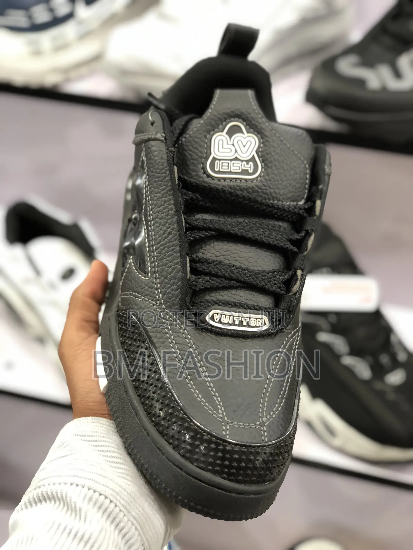 New Arrival | Lv Stake Trainer | Black Trendy