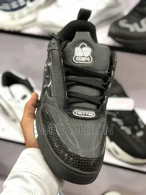 New Arrival | Lv Stake Trainer | Black Trendy