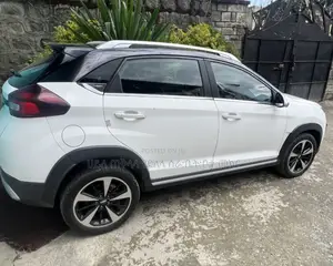 Chery Tiggo 2 2022 Ivory