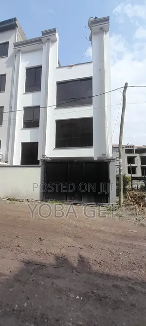 6bdrm House in አስቸካይ የሚሸጥ ቤት, Akaky Kaliti for sale